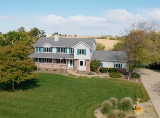 11 Clarebrook Dr, Washington, IL 61571
