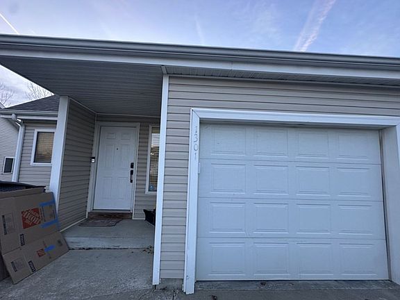 2nd image of 1301 Newfoundland Dr
