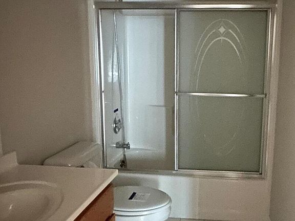 5th image of 6700 Club House Dr E