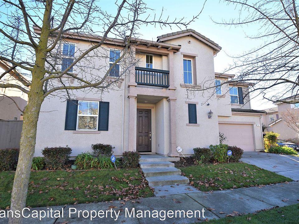 1st image of 561 Candela Cir