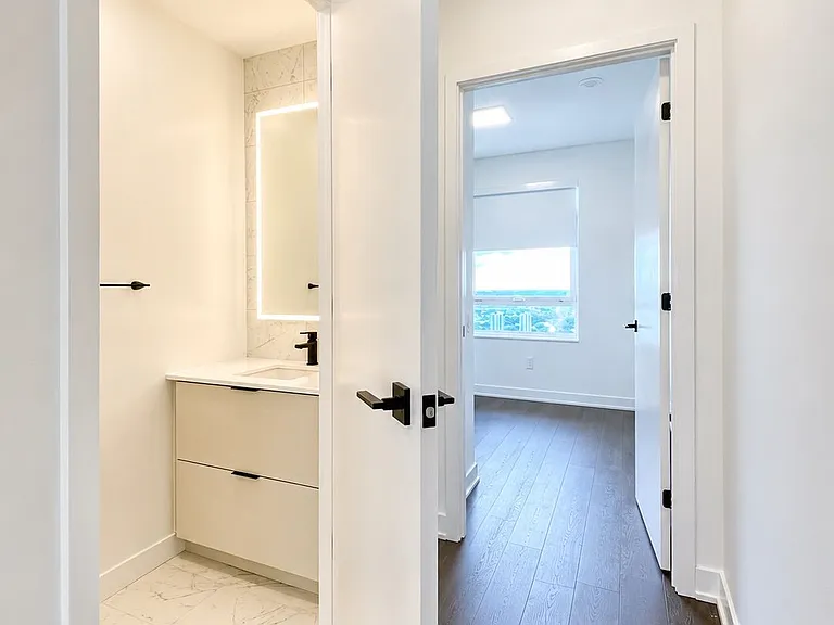 609 Sherbourne St #4509 — Photo 9
