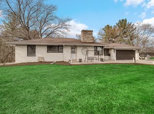 1710 Minnesota St, Hobart, IN 46342