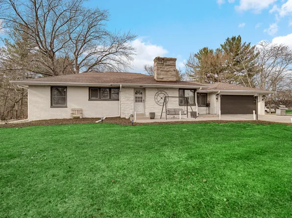 1710 Minnesota St, Hobart, IN 46342