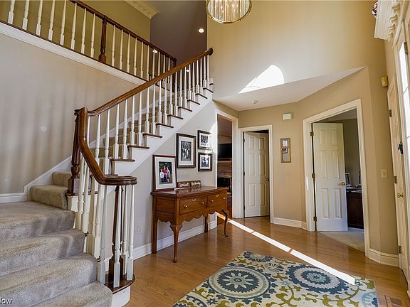 4th image of 6226 Brynwood Dr