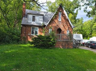 22725 Quinn Rd, Clinton Township, MI 48035