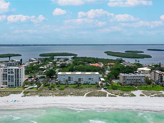 5th image of 4325 Gulf Of Mexico Dr Unit 304