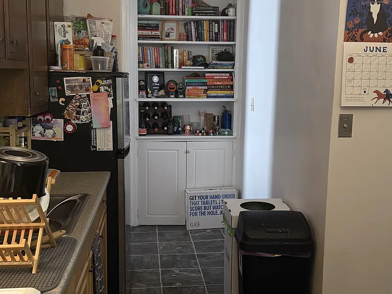 11 Carleton St #2 — Photo 4