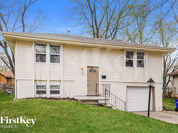2nd image of 11931 Smalley Ave