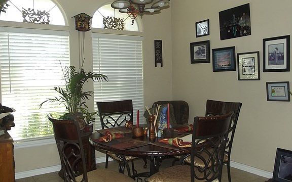 4th image of 112 Lago Vista Dr
