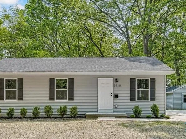 5910 Balfour Rd, Sylvania, OH 43560