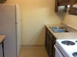 2055 Meadow Ln APT 11, Schererville, IN 46375