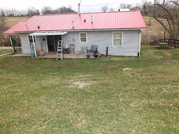 3rd image of 2694 Sulphur Well Pike