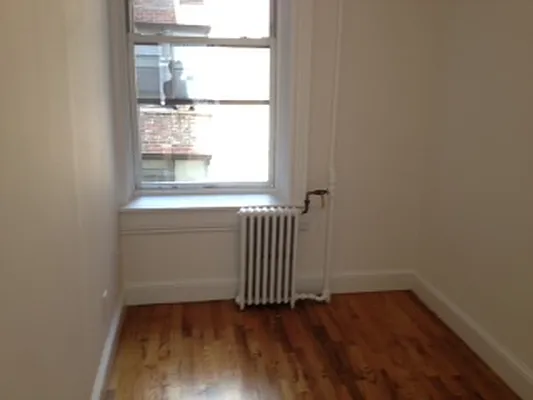 Rented by Cast Iron Real Estate | media 50