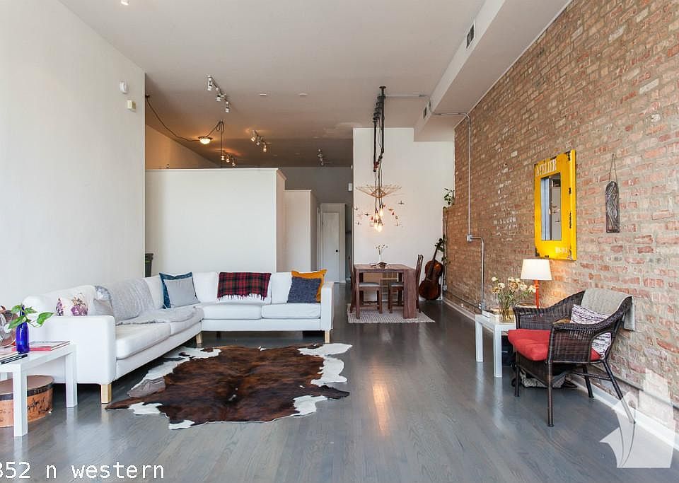1st image of 1352 N Western Ave #914