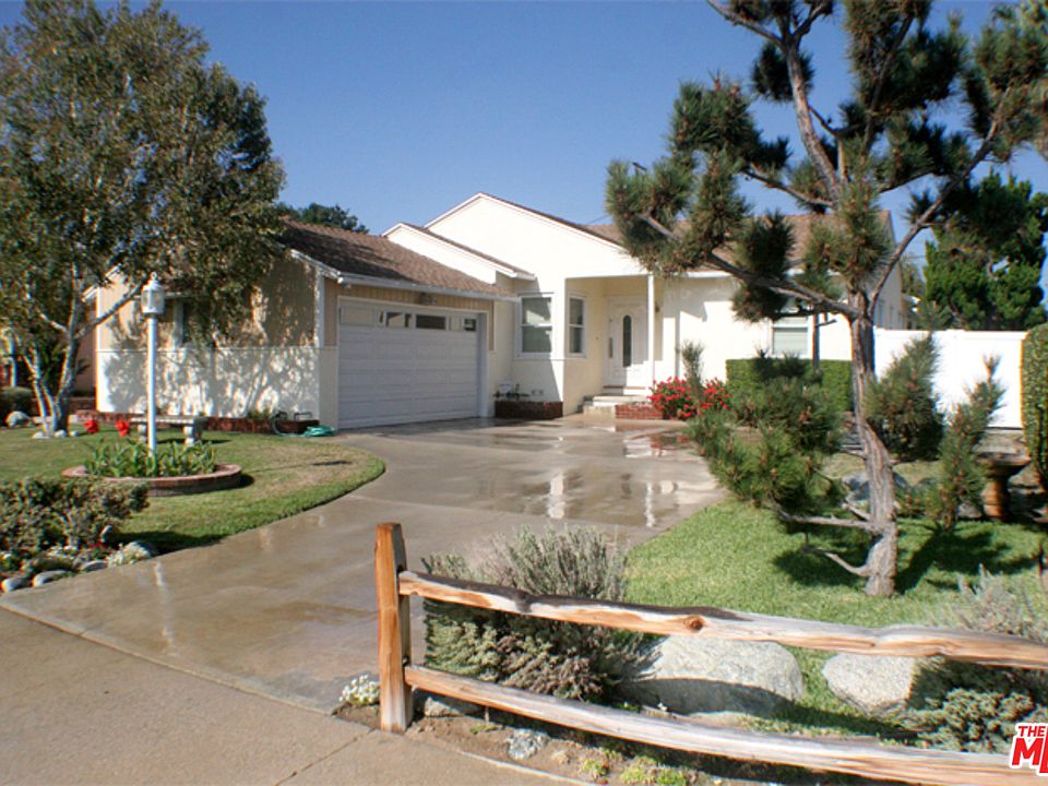 1st image of 10125 Valjean Ave