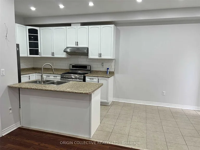 74 Clearfield Dr S — Photo 5