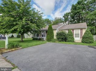 1725 Dogwood Dr, Frederick, MD 21701