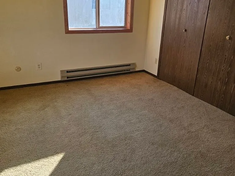 6958 Winchester Ct — Photo 10
