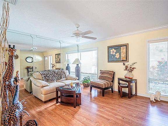 4th image of 3900 NE 18th Ave APT 45
