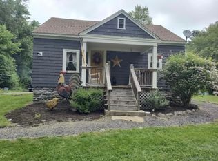 101 Quinebaug Rd, North Grosvenordale, CT 06255