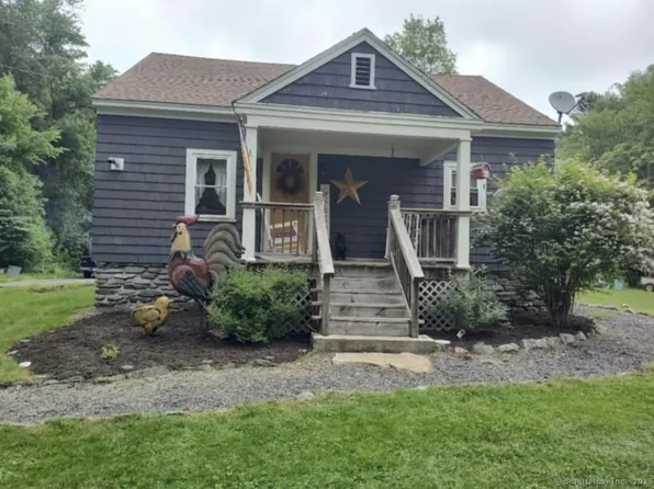 101 Quinebaug Road, Thompson, CT 06255