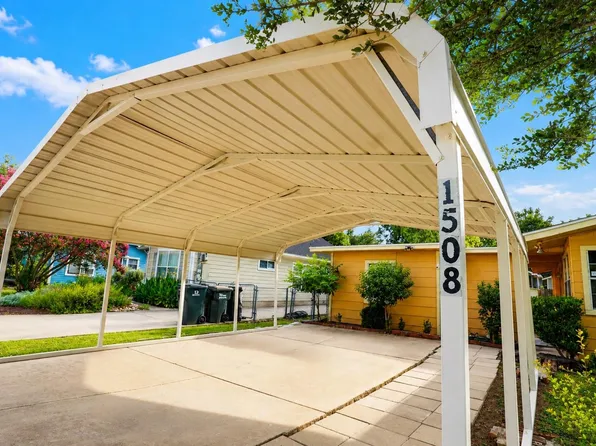 1508 S Walnut St, Georgetown, TX 78626