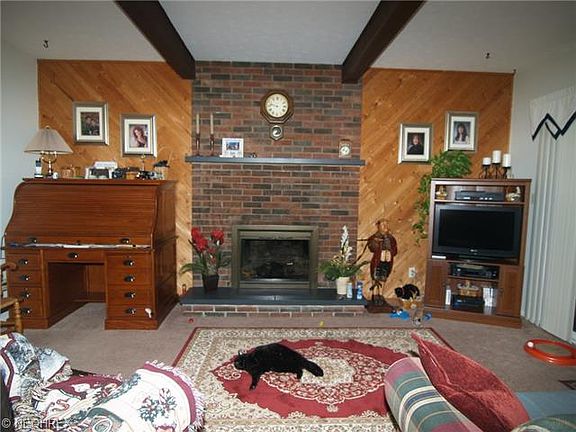 5th image of 9435 Fairfield Dr