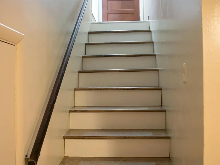 707 Sondra Ave — Photo 17