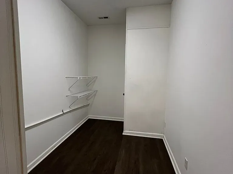 253 Riverrun Dr — Photo 30