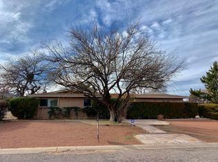 1816 Windsor Dr, Sierra Vista, AZ 85635