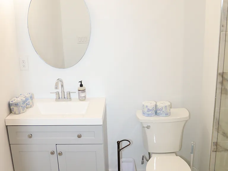 455 Pavonia Ave #2C — Photo 15