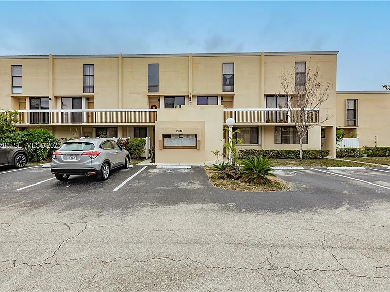 2931 SW 87th Ter #1921 — Photo 38