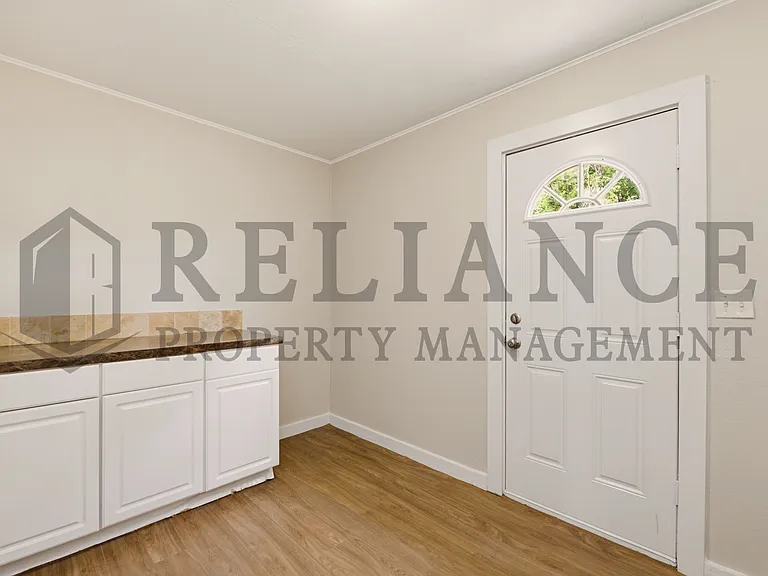 6021 W Newell St — Photo 17