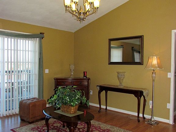 5th image of 4322 Oakleaf Dr NW