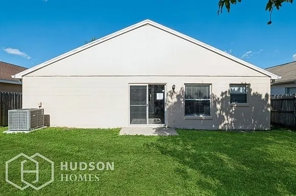 11220 Huxley Ave — Photo 14