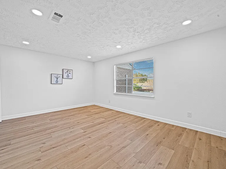 8726 Wilcrest Dr #8726 — Photo 11