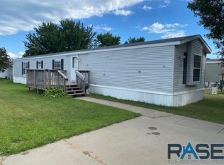 804 N Mayfield Pl, Sioux Falls, SD 57107