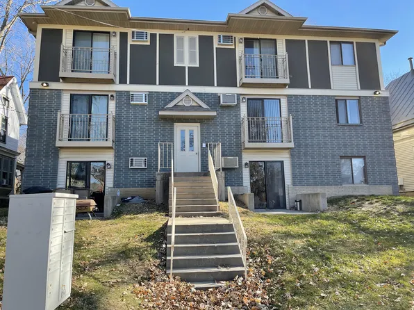 412 S Dodge St APT 9, Iowa City, IA 52240
