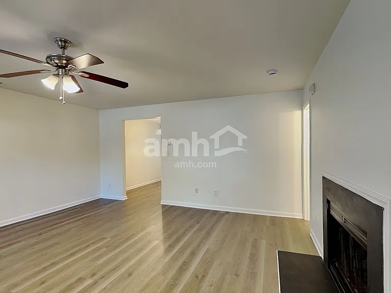 5620 Bolitar Dr — Photo 8