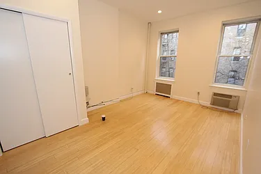 Rented by Natural Habitat Realty