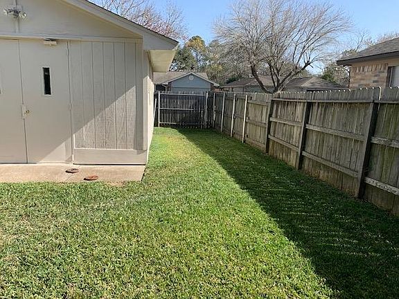 4th image of 16803 Sinaloa Dr