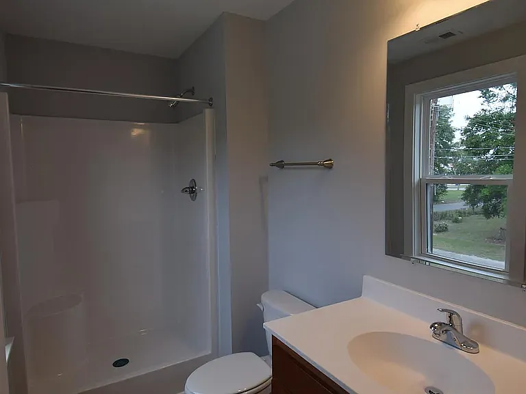 1905 Grayson St — Photo 14
