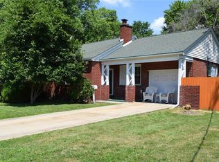 309 S 29th St, Belleville, IL 62226