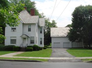 70 Hoxsey St, Williamstown, MA 01267
