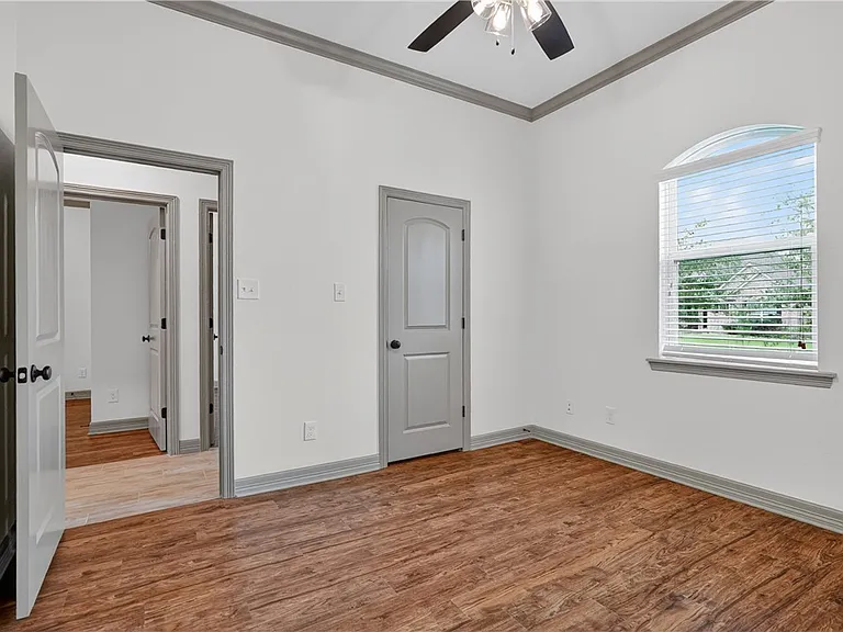 4008 High Creek Ct — Photo 20