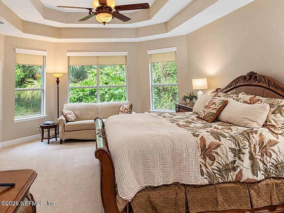 3rd image of 313 S MILL VIEW Way