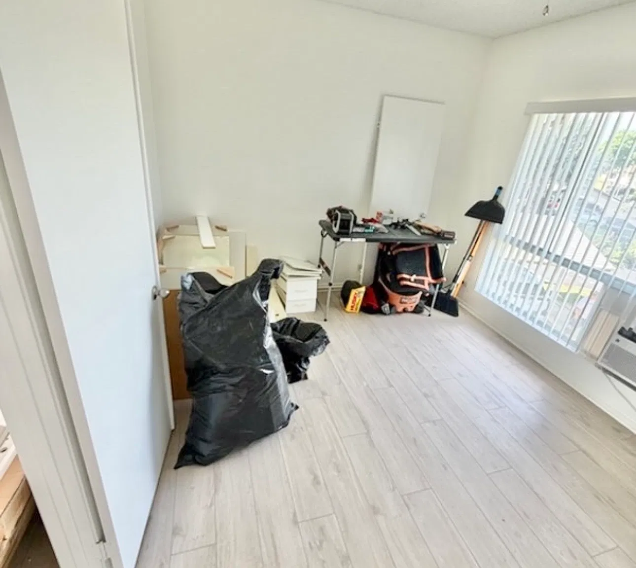 2 bed, 810 sqft, $2,900 — Photo 4