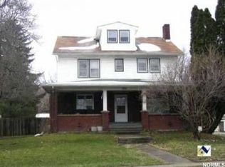 1608 Lake Ave, Elyria, OH 44035