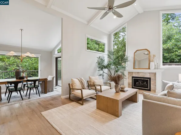 148 Alamo Sq, Alamo, CA 94507