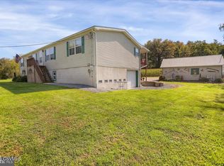 734 Long Run Rd, Mill Hall, PA 17751